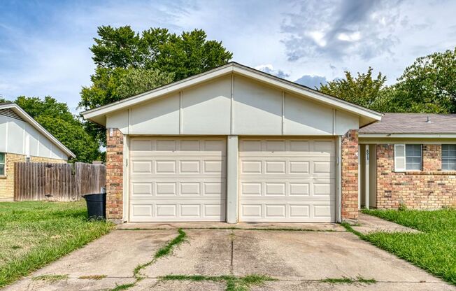 Spacious 3-Bedroom, 2-Bathroom Home in a Prime Location