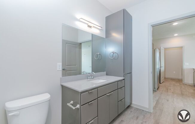 2 beds, 2 baths, 1,043 sqft, $1,665, Unit YH-3042