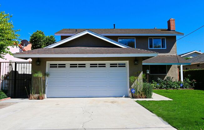 12024 Alberta Dr - Your 5 Bedrooms Await!