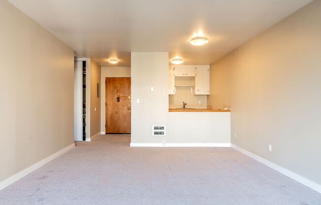 Aladdin Apartments on Greenlake