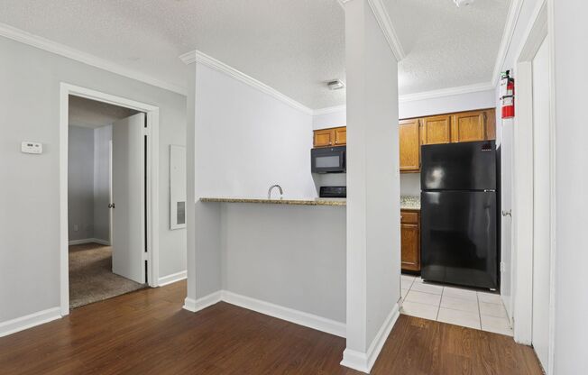 2 beds, 2 baths, 716 sqft, $1,199, Unit 7206