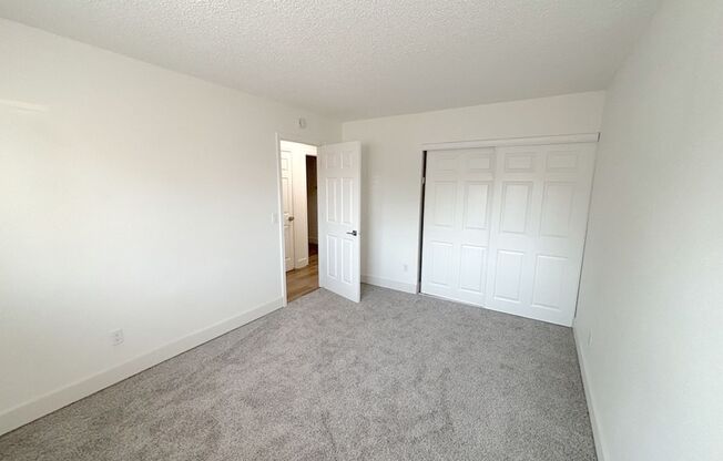 2 beds, 1 bath, 700 sqft, $1,495, Unit 54