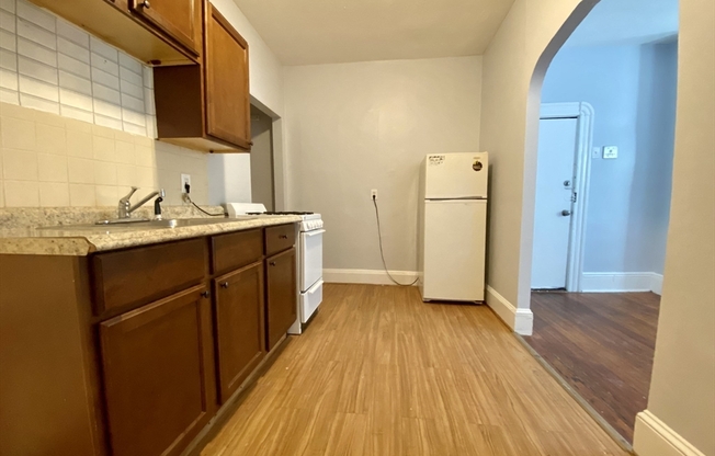 1 bed, 1 bath, $2,400, Unit 1