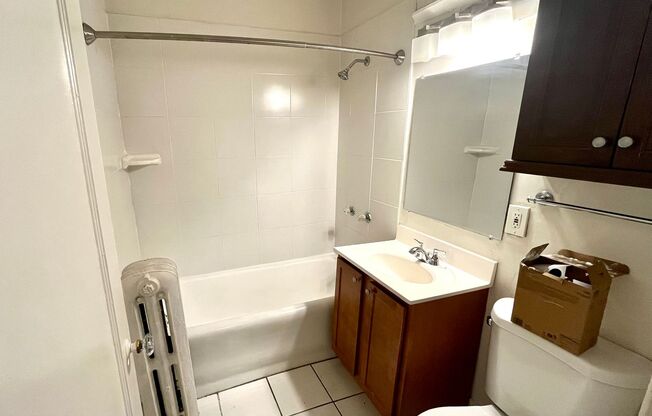 1 bed, 1 bath, $1,195, Unit 3