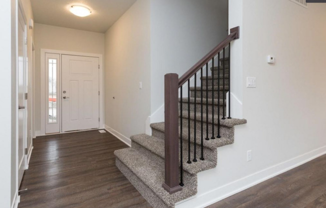 Beautiful 4 Bedroom Home! BRAND NEW CARPET!!