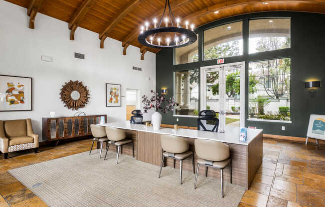 Leasing Office