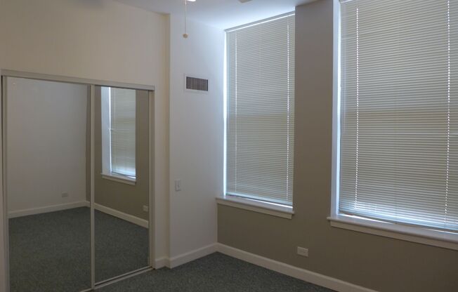 1 bed, 1 bath, 750 sqft, $2,050, Unit 07B