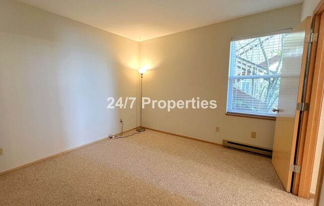 1 bed, 1 bath, $1,900