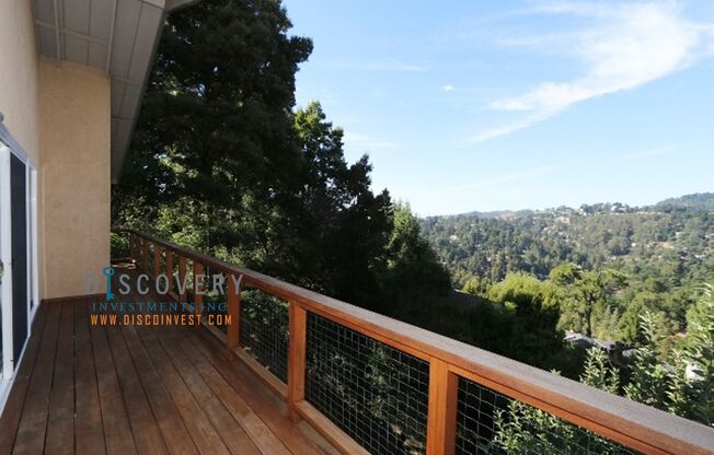 Mid-Century 3 Bedroom Home in Montclair