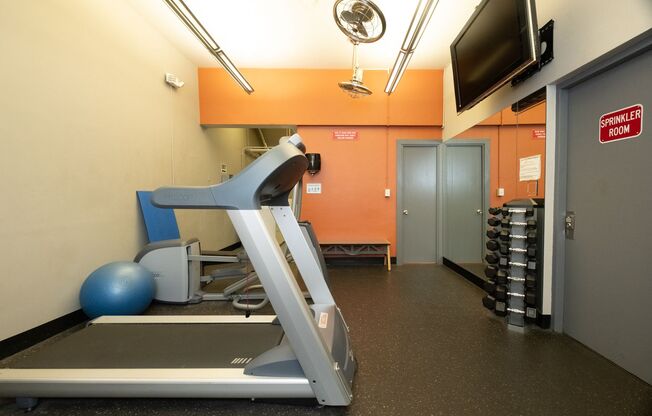 1 bed, 1 bath, 550 sqft, $1,400, Unit 105