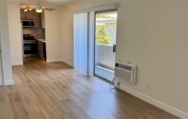 2 beds, 2 baths, 1,039 sqft, $2,795, Unit #51