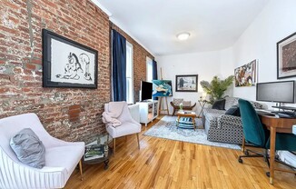 240 SULLIVAN ST