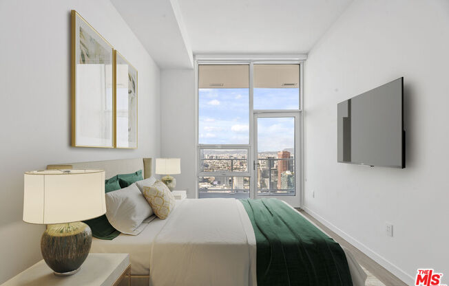 3 beds, 3 baths, 1,709 sqft, $7,788, Unit 5107