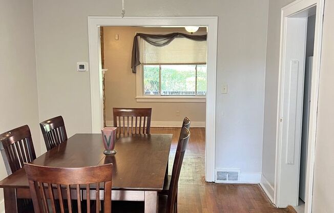 Newly Remodeled 2 bed, 1.5 bath in Observatory Hill- Offstreet parking and Hardwood Floors!!