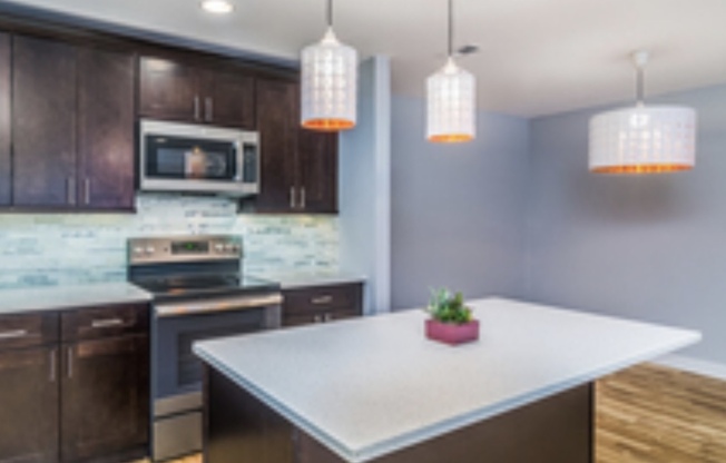 1026 CASTILIAN CT