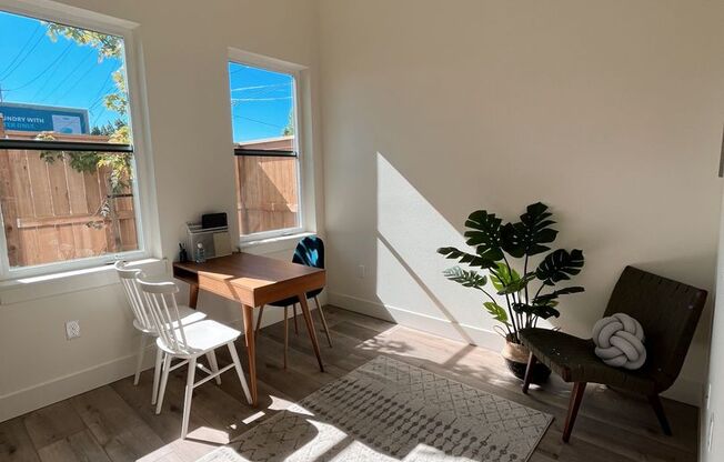 Studio, 1 bath, 372 sqft, $1,099, Unit 2202*