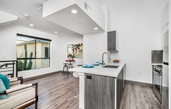 Townhouse in East Hollywood w/ Parking & Private Rooftop Deck!