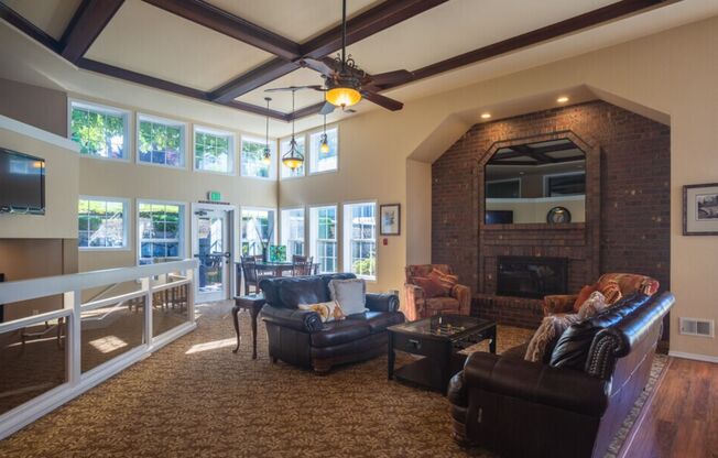 1 bed, 1 bath, 800 sqft, $1,535, Unit 814