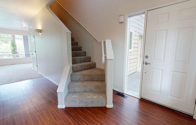 2 beds, 2.5 baths, 1,264 sqft, $2,400, Unit 2010