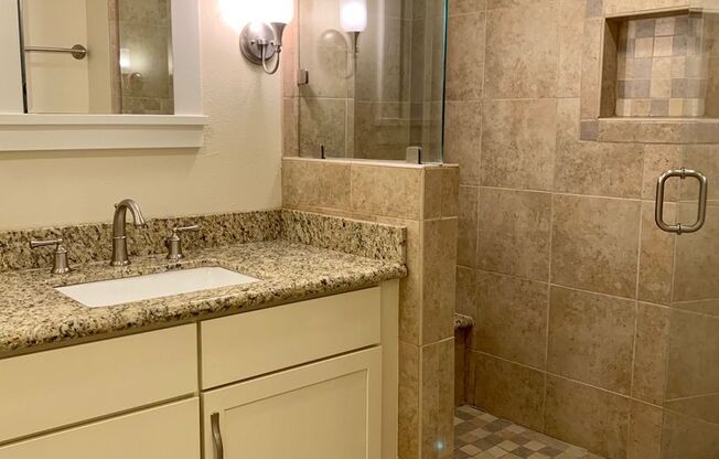 Studio, 1 bath, 527 sqft, $1,695, Unit 0702