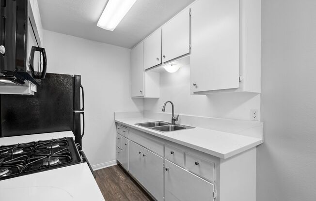 1 bed, 1 bath, 625 sqft, $2,060, Unit 64