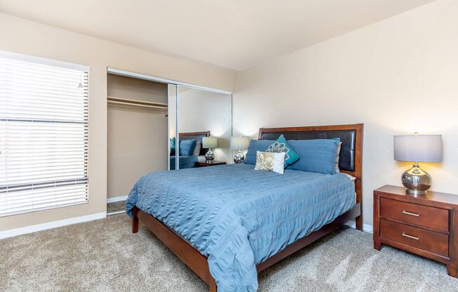 2 beds, 1 bath, 760 sqft, $1,129