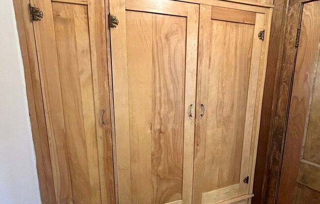 1 bed, 1 bath, 500 sqft, $1,825, Unit 233-313