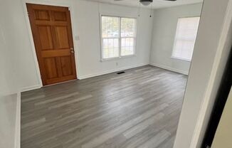 3 beds, 1 bath, $1,200