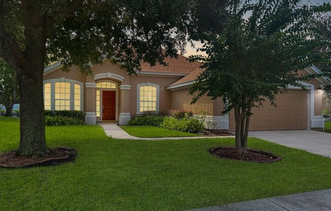 4/2 Single Family in Covenant Cove Near Jax Beach!