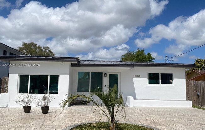 6561 SW 30 ST