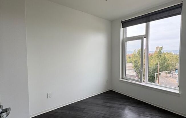 1 bed, 1 bath, 386 sqft, $1,399, Unit 607