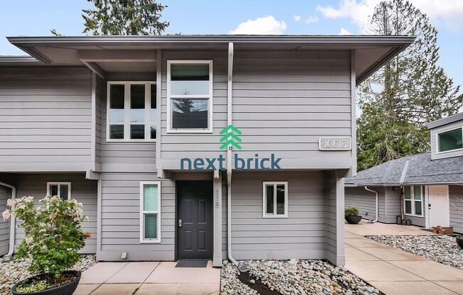 2 Bed  2.5 Bath Townhome for Rent!