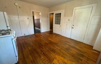 Studio, 1 bath, $1,300, Unit 5