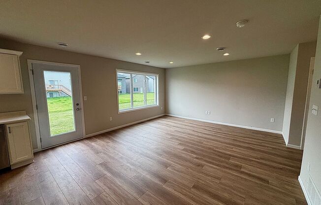 Modern Living Meets Comfort – 3 Bed, 2.5 Bath Twin Home!