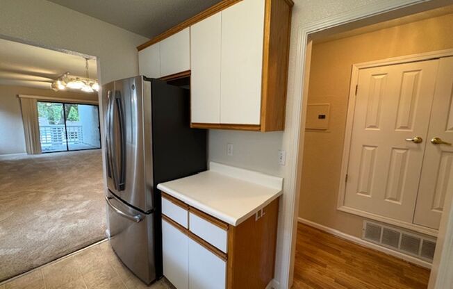 2 beds, 2.5 baths, $2,900, Unit # 203