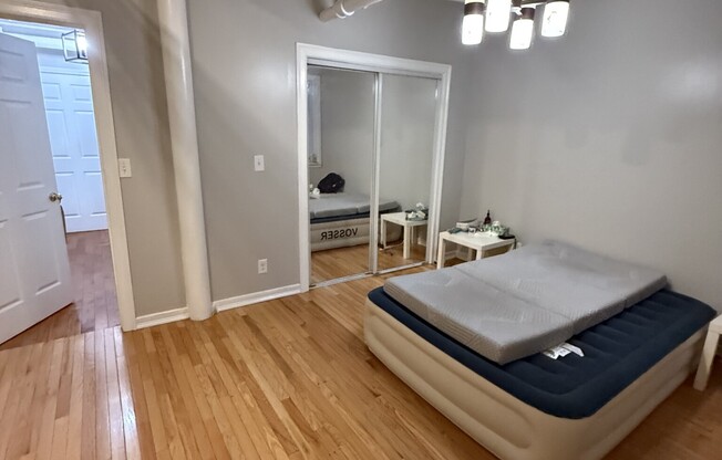 1 bed, 1 bath, 800 sqft, $2,250, Unit C1