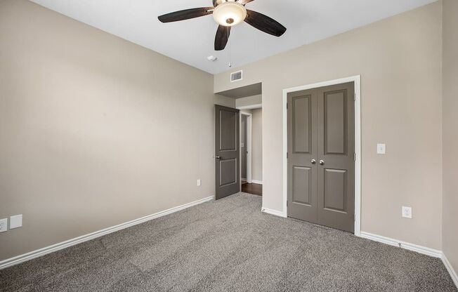 2 beds, 2 baths, 1,039 sqft, $1,529, Unit 823