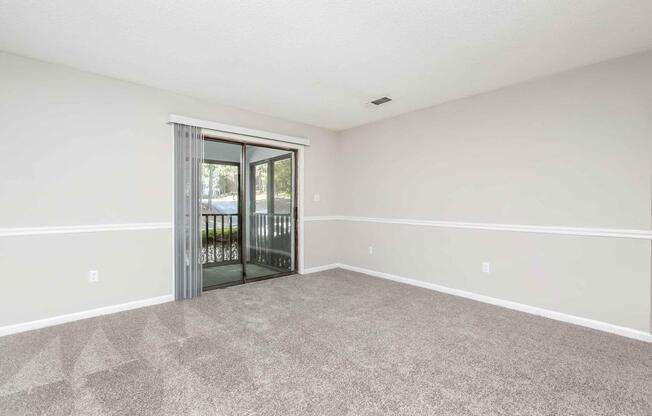 2 beds, 2 baths, 1,100 sqft, $1,250