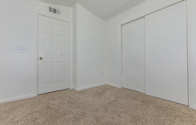 2 beds, 2.5 baths, 960 sqft, $1,236, Unit 2307