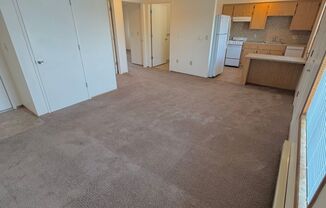 #359 KINGS POINTE