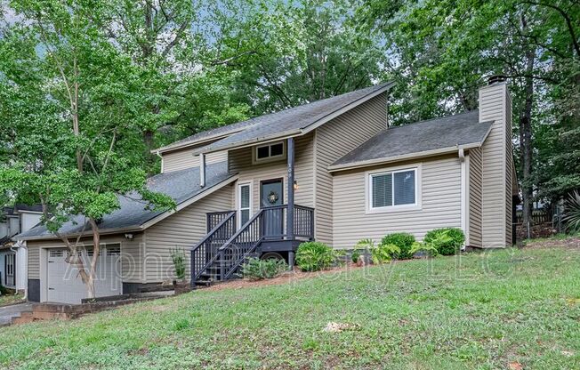 108 DUQUESNE DR
