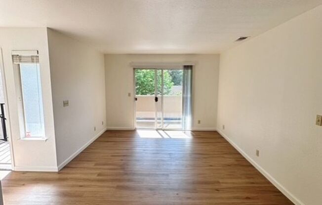1 bed, 1 bath, 688 sqft, $1,350, Unit 134