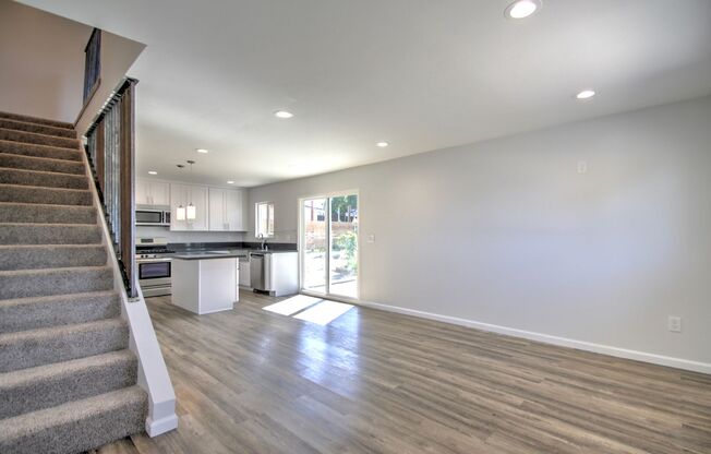 3148 - 3150 Florine Dr.