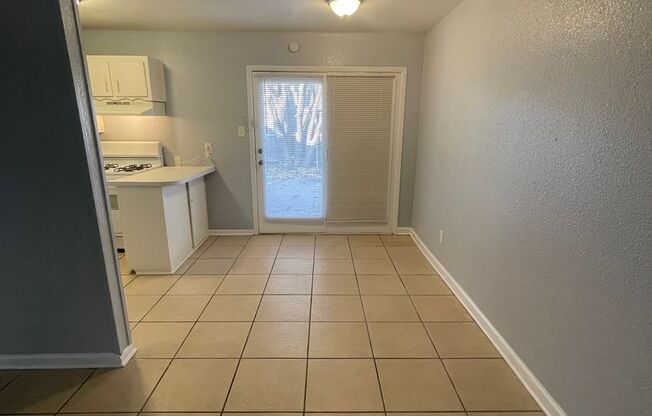 1 bed, 1 bath, 500 sqft, $675, Unit 54