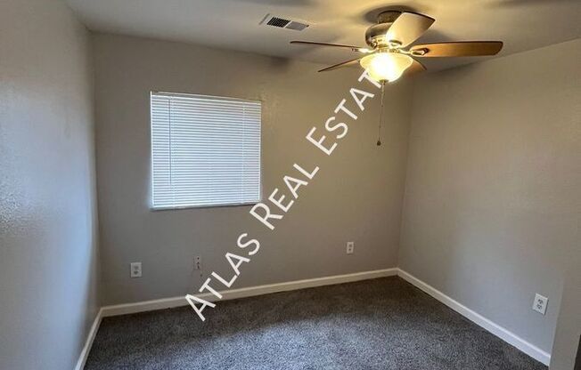 2 beds, 1 bath, 571 sqft, $1,595