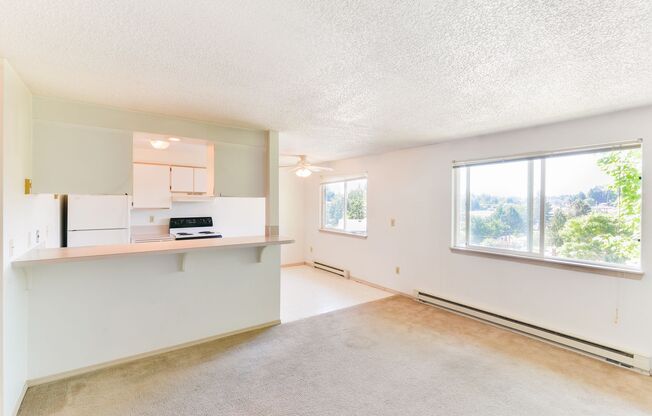 1 bed, 1 bath, 636 sqft, $1,325, Unit 427-27