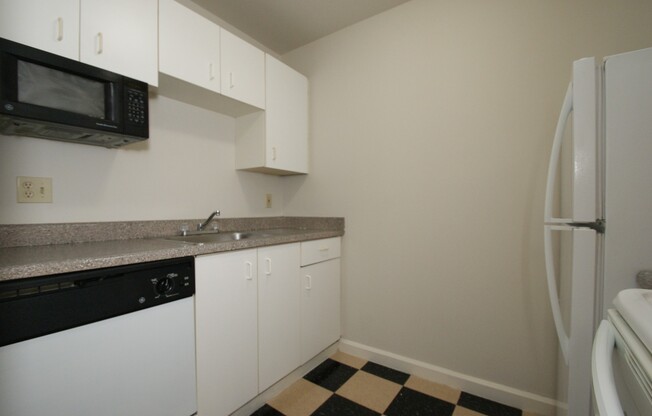 1 bed, 1 bath, 504 sqft, $1,325, Unit 107