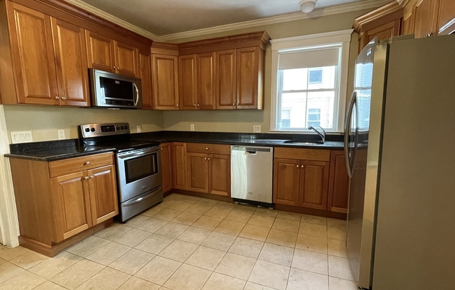 2 beds, 2 baths, 1,245 sqft, $4,000, Unit 2