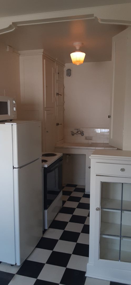 Studio, 1 bath, 495 sqft, $1,750, Unit 26