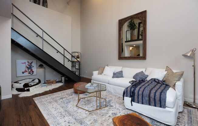 1 bed, 1 bath, 1,232 sqft, $2,695, Unit 113